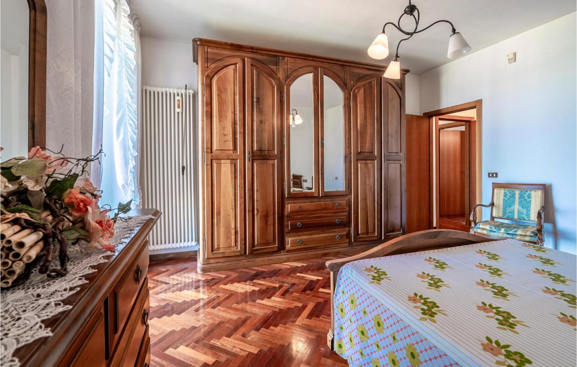 Nice Home In Belsito With Wifi Montepagano Екстериор снимка