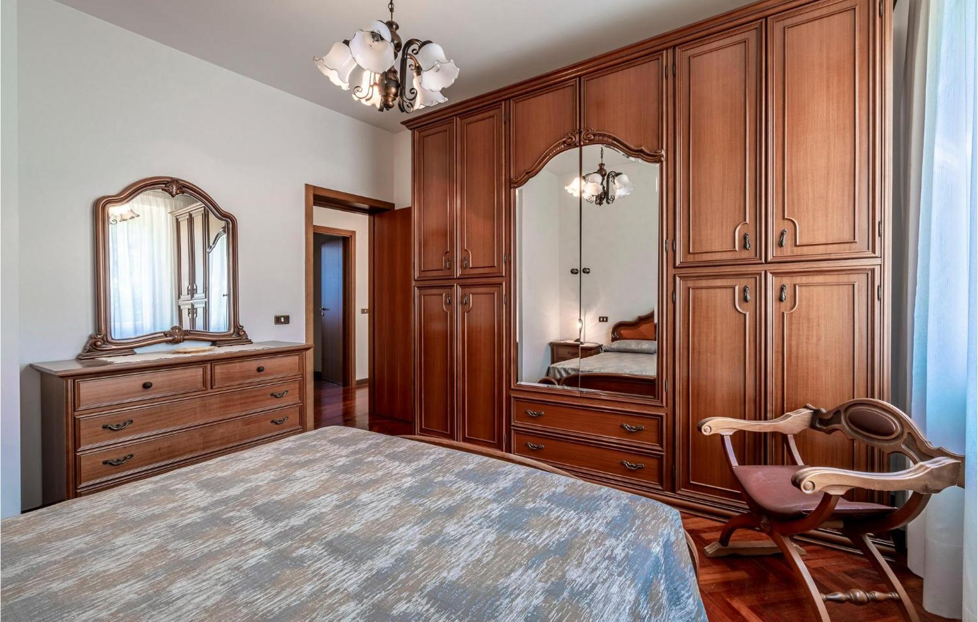 Nice Home In Belsito With Wifi Montepagano Екстериор снимка